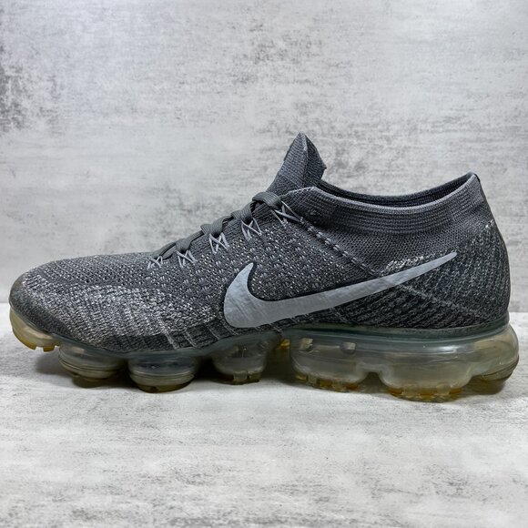 Nike Air VaporMax Flyknit Running Shoes - Men's Size 10.5 - Gray - Picture 5 of 10